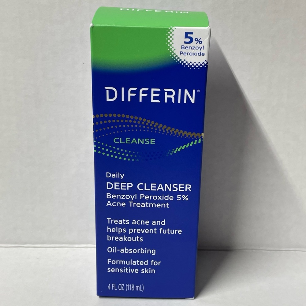 ♣️$6♣️ Differin daily deep cleanse, 4 oz - Benzoyl peroxide 5% acne treatment